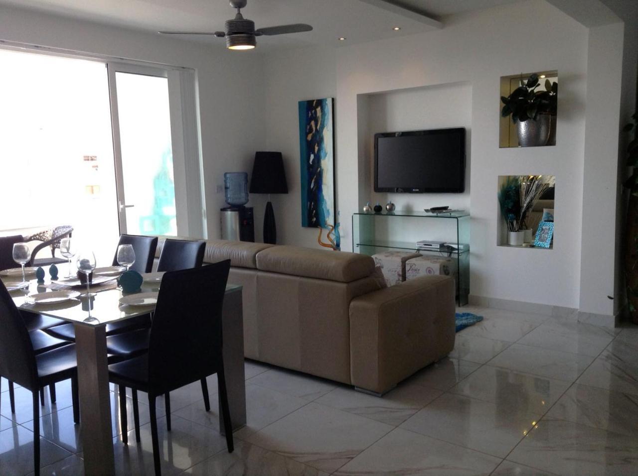 Seafront Apartment With Pool San Pawl il-Baħar Extérieur photo