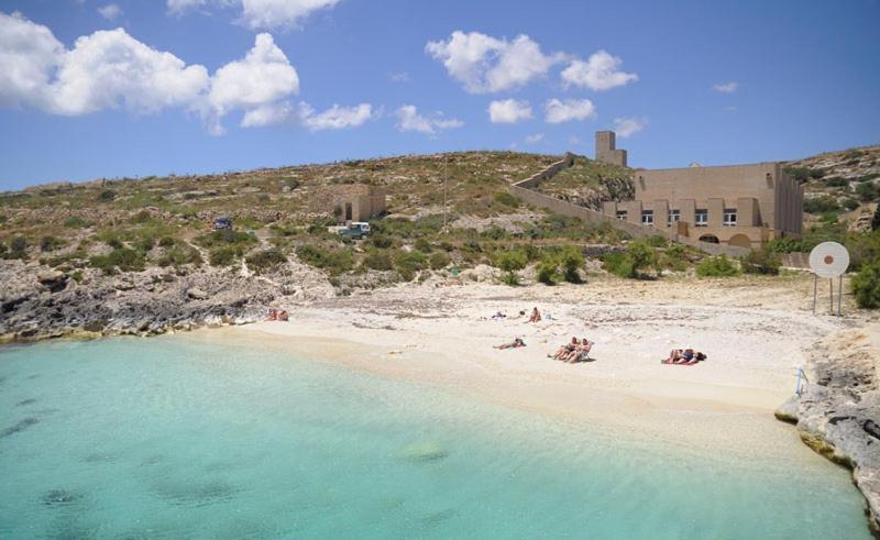 Seafront Apartment With Pool San Pawl il-Baħar Extérieur photo