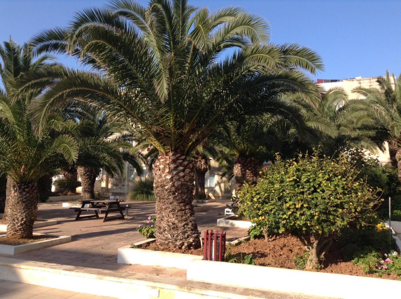 Seafront Apartment With Pool San Pawl il-Baħar Extérieur photo